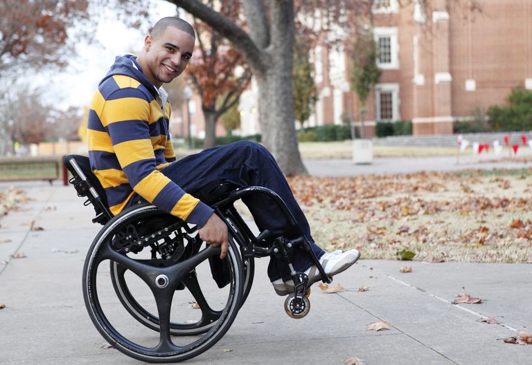 invalidska kolica, kosti naziva, ljudi MS-om, mogu biti