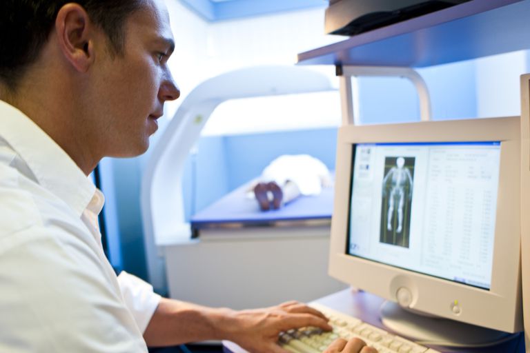 DEXA skeniranje, gustoću kostiju, rizika osteoporozu, skeniranja DEXA, čimbenicima rizika