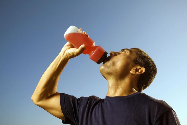 sportsko piće, sportskih napitaka, više minuta, Kada trčite, kroz znoj, može dovesti