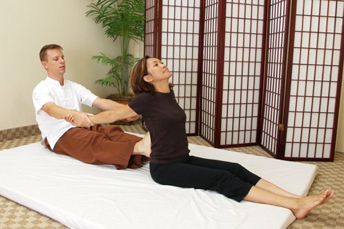 koja proteže, masaža koja, masaža koja proteže, tajlandska masaža koja