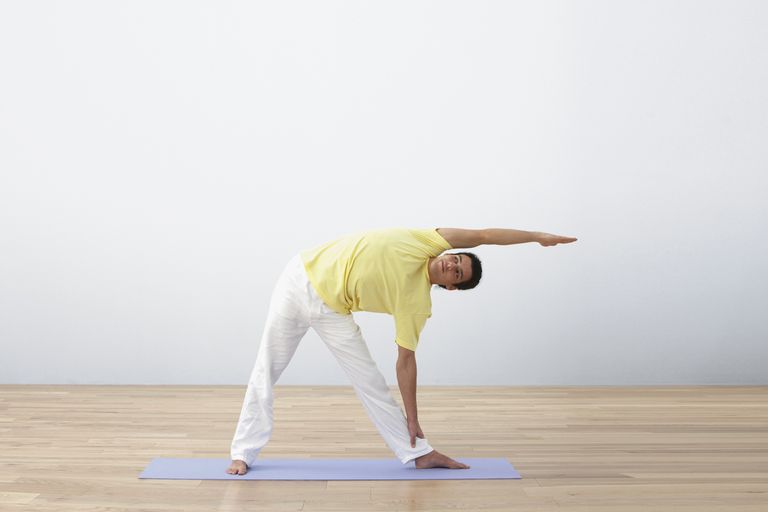 Sivananda Yoga, naprijed zavoj, osnovnih poza, Sivananda Yoga Vedanta