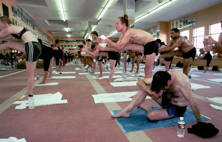 Bikram Yoge, tijekom Bikram, Američko vijeće, Američko vijeće vježbu, bili iskusni