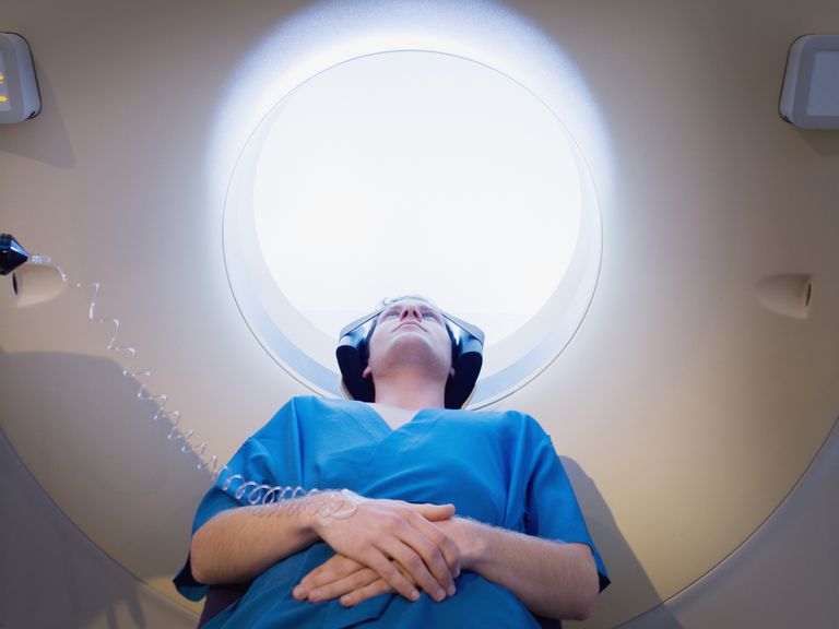 magnetske rezonancije, bolesnika koji, difuzijska tenzorska, može pokazati, provođenja živčanih