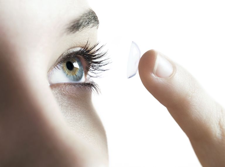 kontaktne leće, koji pate, kontaktna leća, kontaktne leće koriste, kontaktnih leća, leće koriste