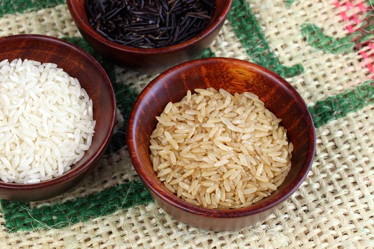 smeđu rižu, bijela riža, bijele riže, grama vlakana, može pomiješati, Smeđa riža