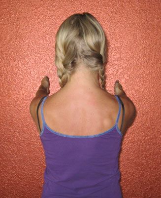 stabilnosti ramena, nego kada, prema sredini, skapule leđima