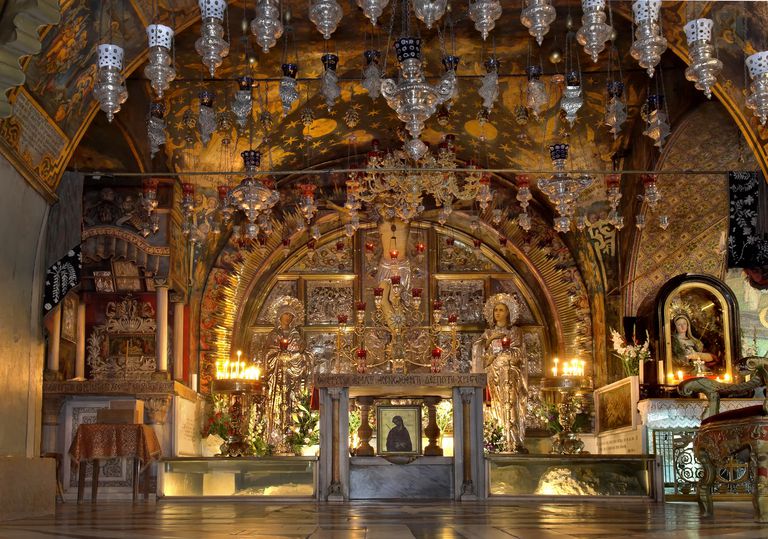 kolodvor Isus, Svetog groba, unutar crkve, crkve Svetog, crkve Svetog groba, obje strane
