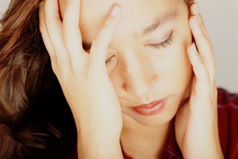 menstrualne migrene, migrene aure, mefenamična kiselina, menstruacijska migrena, menstrualnih migrena